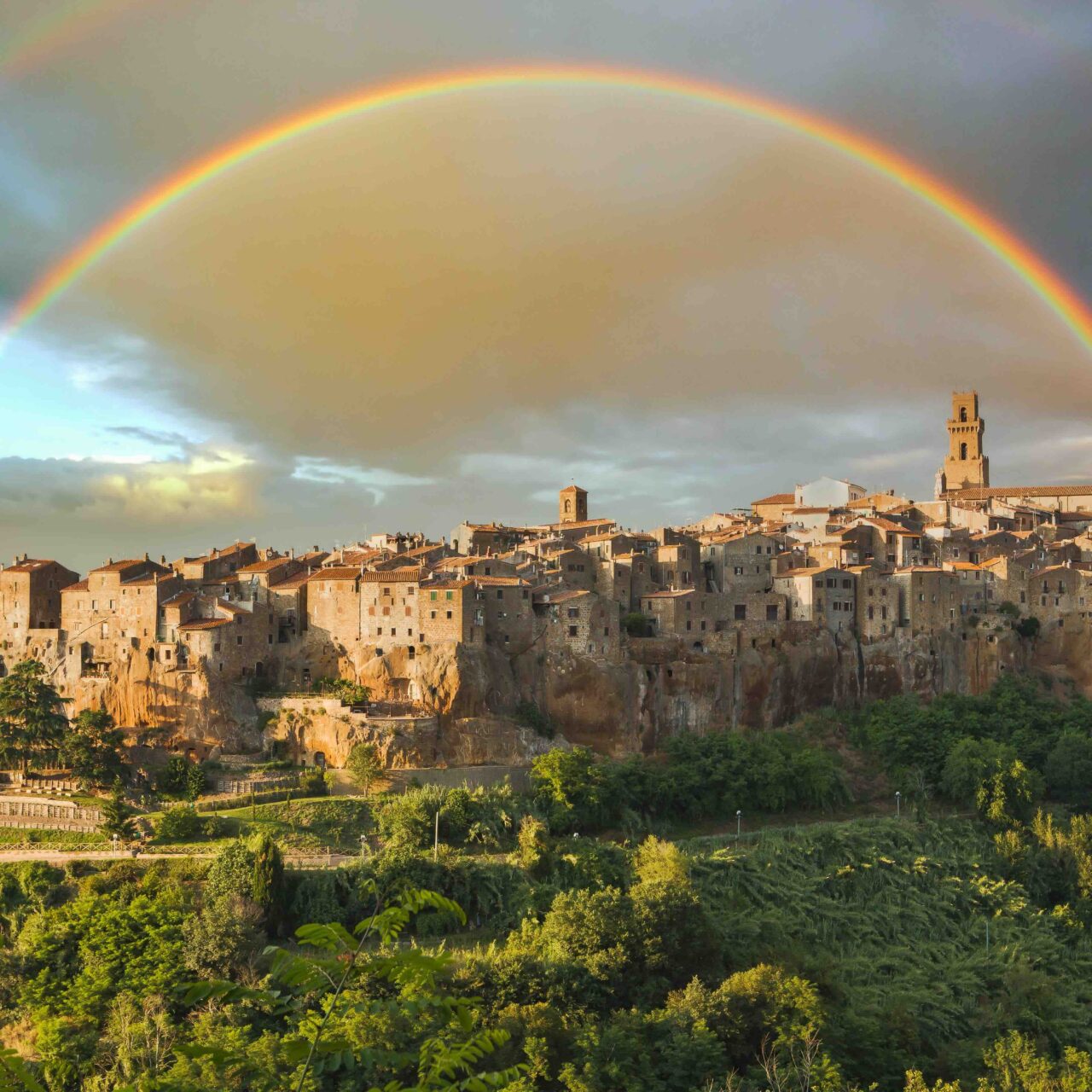 Solaria - Workshop 3 giorni per donne - Pitigliano dal 3 al 5 luglio 2025