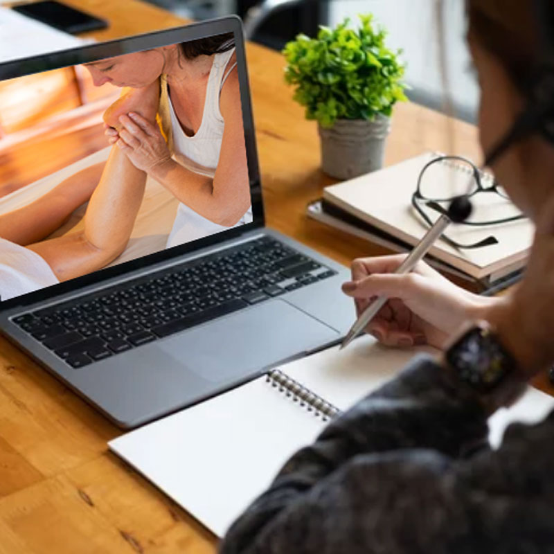 Corsi online in massaggio ayurvedico - Solaris Terapias Naturais - Centro Ayurvedico - Francesca Cortellini